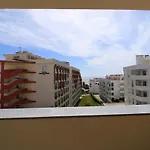 Brightness With Pool By Homing Apartamento *