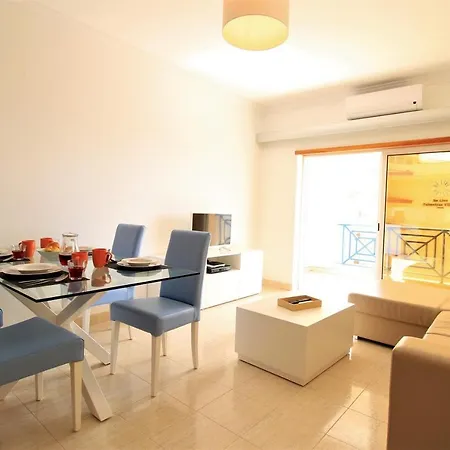 Brightness With Pool By Homing Armação de Pêra