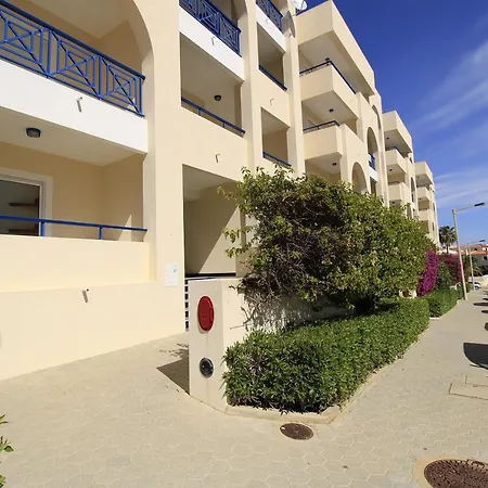 Brightness With Pool By Homing Armação de Pêra