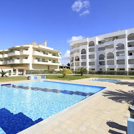 Brightness With Pool By Homing * Armacao de Pera
