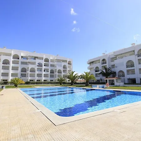 Apartment Brightness With Pool By Homing Armacao de Pera