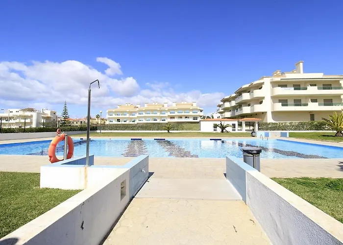 Brightness With Pool By Homing Apartman *